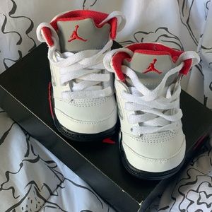 JORDAN 5 RETRO (TD)